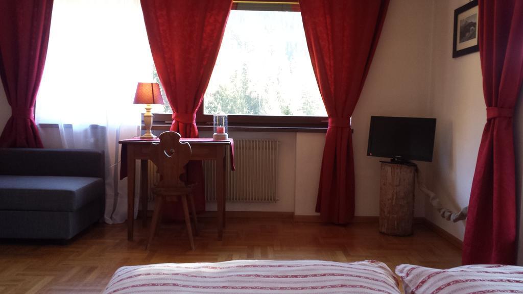 Casa Monteggia Добиако Стая снимка